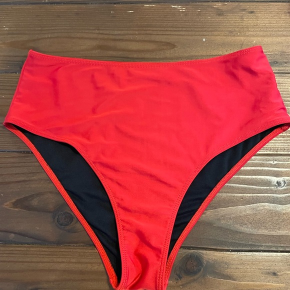 Red Bikini Set - High Waisted - Picture 5 of 7